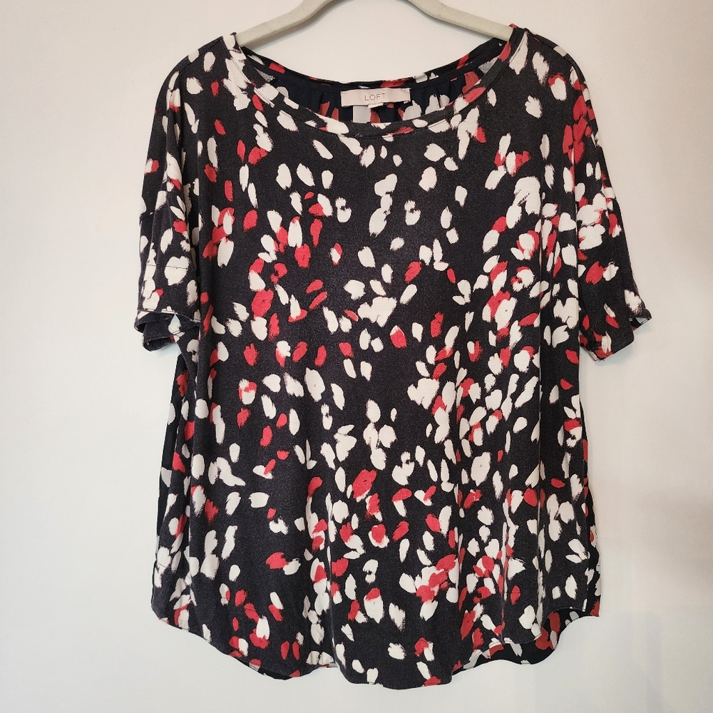 Ann Taylor LOFT size Medium shirt